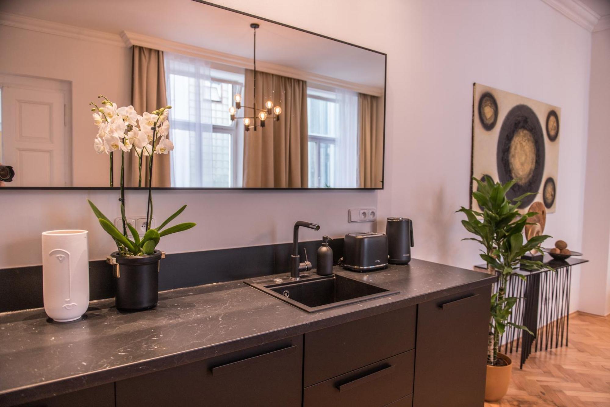 New Design Apt - Central Location Wenceslas Square Praha Eksteriør bilde